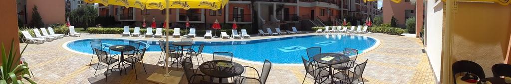 Gardenia Apartments Primorsko Buitenkant foto