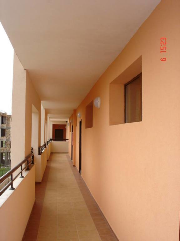 Gardenia Apartments Primorsko Buitenkant foto